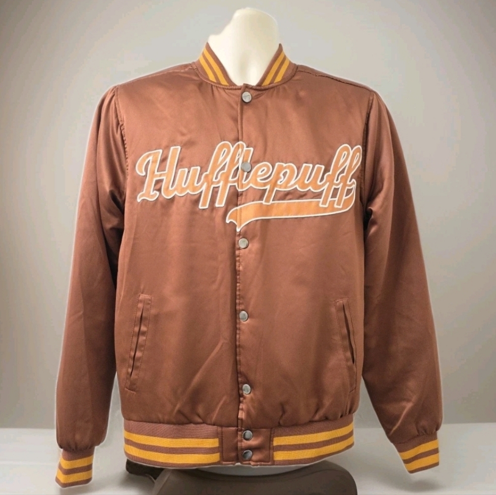 Harry Potter Hufflepuff Bomber Jacket---Boxlunch Exclusive